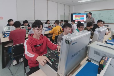 就業率超94%，華為工程師來當老師，成都東軟單招第一年，請別錯過教育科技與技術開發