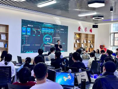 我院多門微課程正式開班，開啟教育科技技術開發新篇章